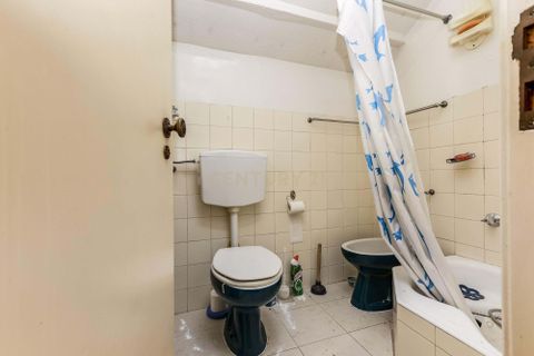 Villa i Odivelas, Lisbon, Odivelas - € 560.000 | Ref: C0222-06767 - foto 20