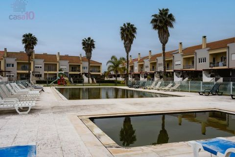 Villa a Samora Correia, Santarem, Samora Correia - € 450.000 | Ref: ALC 1377 - foto 2