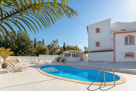 Villa i Albufeira, Faro, Albufeira - € 1.250.000 | Ref: TACM2639N - foto 4