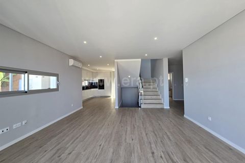 Villa i Calheta, Madeira, Calheta - € 1.150.000 | Ref: 081230183 - foto 12