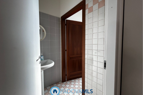 Erhvervsejendom i Padua, Padua, Padua - € 135.000 | Ref: MLS2037-1199 - foto 2
