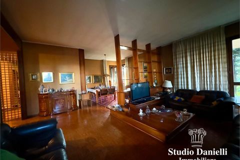Villa a Giussano, Monza and Brianza, Giussano - € 559.000 | Ref: LD-Via D'Azeglio - foto 4