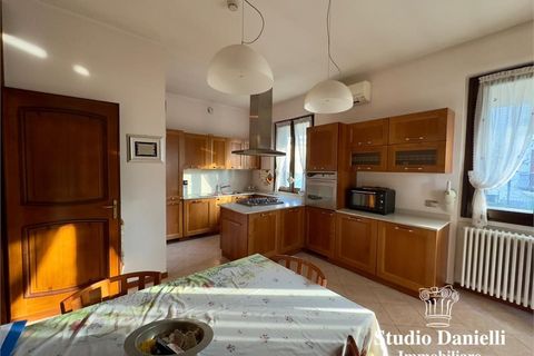 Villa a Giussano, Monza and Brianza, Giussano - € 559.000 | Ref: LD-Via D'Azeglio - foto 8