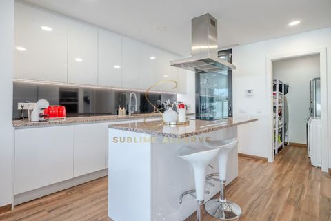 Villa a Alvor, Faro, Alvor - € 860.000 | Ref: 2602 - foto 12
