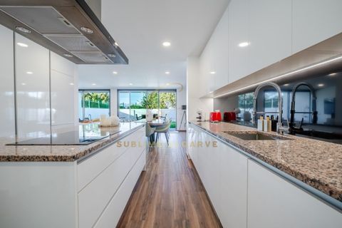 Villa a Alvor, Faro, Alvor - € 860.000 | Ref: 2602 - foto 13