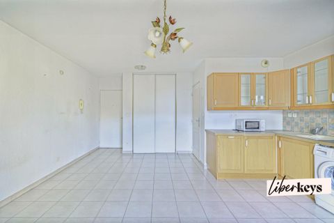 Lejlighed i Marseille, Bouches-du-Rhone, Marseille - € 110.000 | Ref: DOM27532 - foto 2