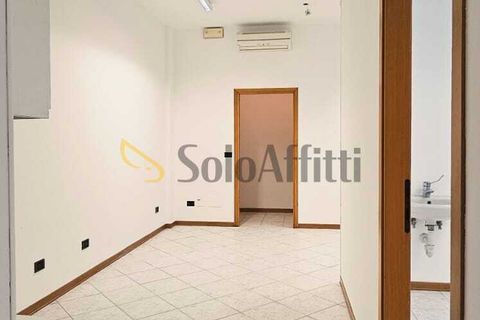 L'establiment comercial a Forli, Forli-Cesena, Forli - € 500/mes | Ref: UF446 - foto 9