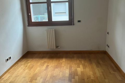 Apartament a Florence, Florence, Florence - € 1.500/mes | Ref: a26018 - foto 6