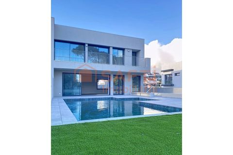 Byhus i Barcarena, Lisbon, Barcarena - € 1.130.000 | Ref: SAFTI:007585 - foto 46