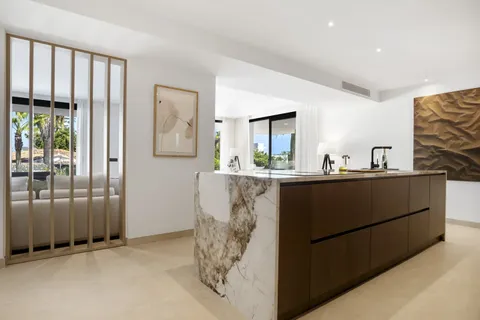 Villa em Marbella, Malaga, Marbella - € 3.580.000 | Ref: NFVillaGuadalmina - foto 31