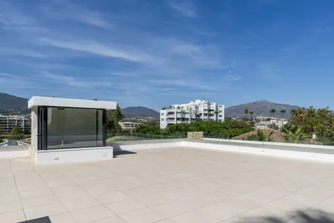 Villa em Marbella, Malaga, Marbella - € 3.580.000 | Ref: NFVillaGuadalmina - foto 35