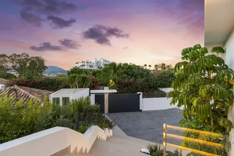 Villa em Marbella, Malaga, Marbella - € 3.580.000 | Ref: NFVillaGuadalmina - foto 42