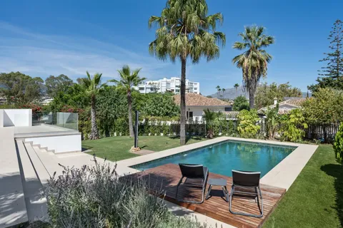 Villa em Marbella, Malaga, Marbella - € 3.580.000 | Ref: NFVillaGuadalmina - foto 44