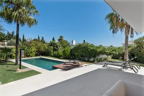 Villa em Marbella, Malaga, Marbella - € 3.580.000 | Ref: NFVillaGuadalmina - foto 45