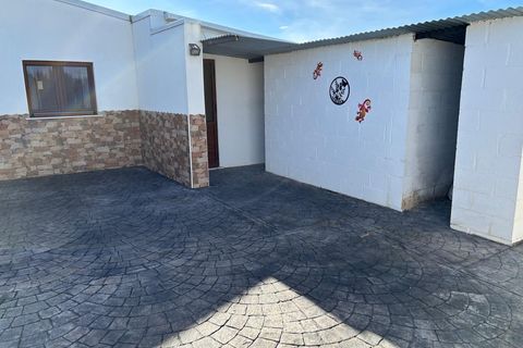 Villa i Villena, Alicante, Villena - € 299.950 | Ref: IVD13856 - foto 6