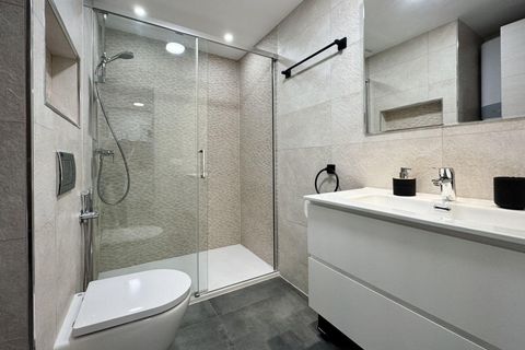 Apartament a Benidorm, Alicante, Benidorm - € 1.350/mes | Ref: ALQFT694642/6084 - foto 17