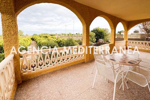 Villa i Manises, Valencia, Manises - € 415.000 | Ref: C3238/5940 - foto 1