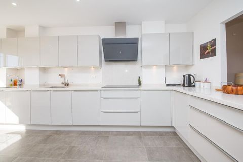 Rækkehus i La Duquesa, Malaga, La Duquesa - € 559.950 | Ref: R5291464 - foto 18
