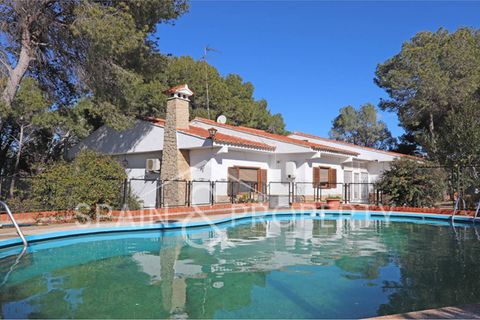 Villa a Turis, Valencia, Turis - € 290.000 | Ref: 091443 - foto 1
