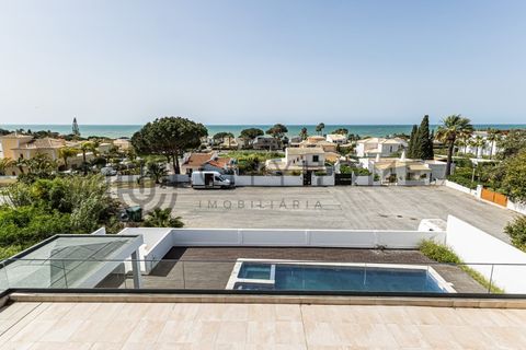 Villa i Guia, Faro, Guia - € 2.150.000 | Ref: City-26-01A - foto 44