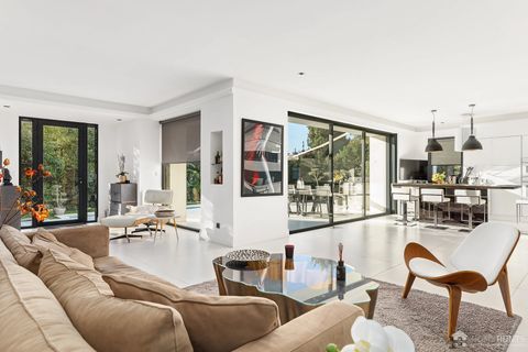 Villa i Antibes, Alpes-Maritimes, Antibes - € 2.660.000 | Ref: HH-15417785 - foto 4