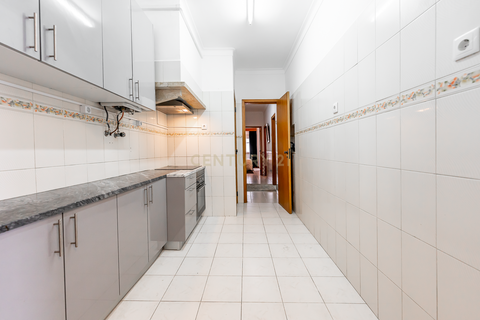 Lejlighed i Almada, Setubal, Almada - € 269.000 | Ref: C0455-00485 - foto 15