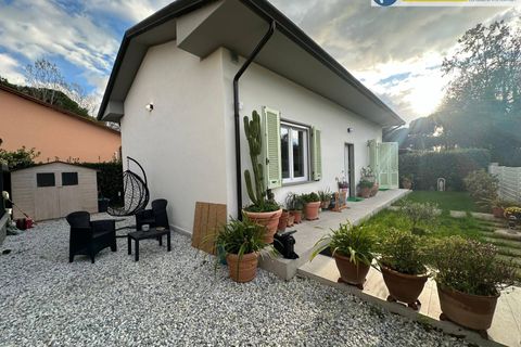 Villa a Massa, Massa and Carrara, Massa - € 390.000 | Ref: fdm635 - foto 16