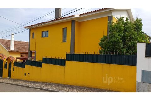 Villa i Alcabideche, Lisbon, Alcabideche - € 650.000 | Ref: P-MMM-M1390 - foto 1