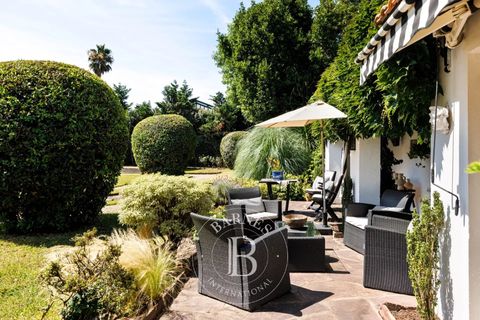 Villa a Anglet, Pyrenees-Atlantiques, Anglet - € 3.550.000 | Ref: M1732 - foto 16
