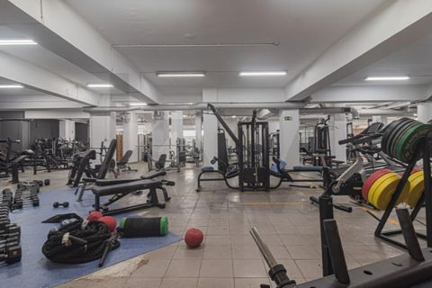 Garage i Amadora, Lisbon, Amadora - € 990.000 | Ref: KWPT-024566 - foto 20