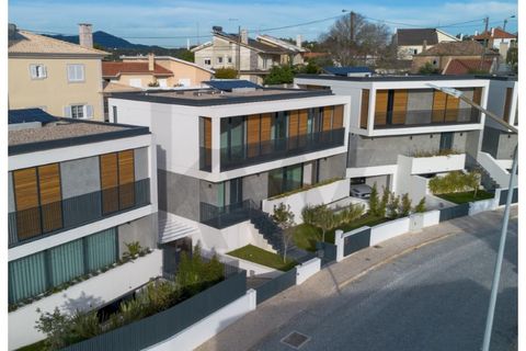 Villa i Cascais, Lisbon, Cascais - € 1.500.000 | Ref: KWPT-022426 - foto 1