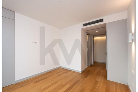 Villa i Cascais, Lisbon, Cascais - € 1.500.000 | Ref: KWPT-022426 - foto 16