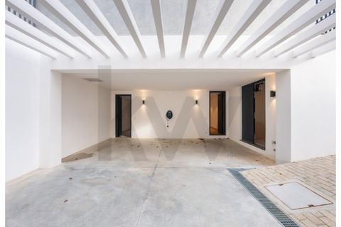 Villa i Cascais, Lisbon, Cascais - € 1.500.000 | Ref: KWPT-022426 - foto 23