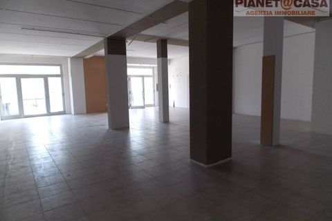 Erhvervsejendom i Spinetoli, Ascoli Piceno, Spinetoli - € 250.000 | Ref: VS2773 - foto 2