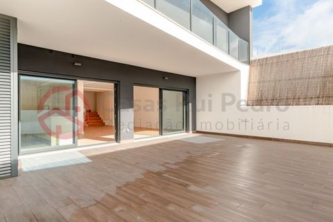 Lejlighed i Setubal, Setubal, Setubal - € 540.000 | Ref: 4806CF4 - foto 4