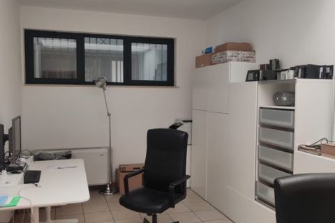 L'establiment comercial a Terni, Terni, Terni - € 650/mes | Ref: ENF-1919 - foto 8