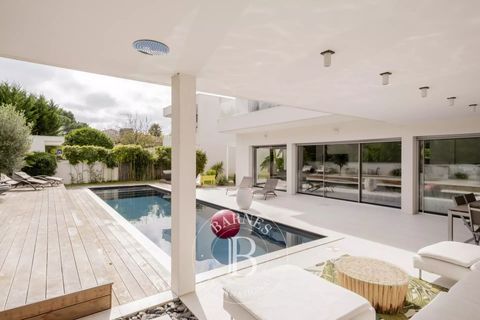 Villa en Mérignac, Gironde, Mérignac - € 1.099.000 | Ref: M2413 - photo 9
