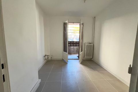 Leilighet i Manosque, Alpes-de-Haute-Provence, Manosque - € 119 000 | Ref: 04-24-008881 - foto 4