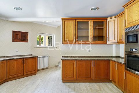 Villa i Alcabideche, Lisbon, Alcabideche - € 1.740.000 | Ref: LVC_6408 - foto 12