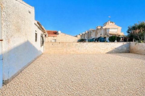 Villa a Torrevieja, Alicante, Torrevieja - € 299.000 | Ref: 21-S709_776/8919 - foto 5