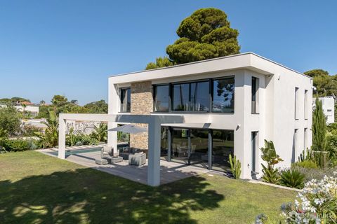 Villa a Antibes, Alpes-Maritimes, Antibes - € 4.900.000 | Ref: HH-15876050 - foto 2