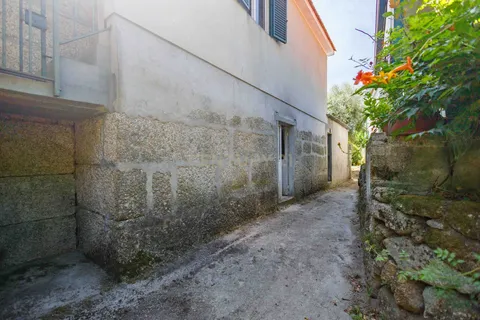 Masia a Amarante, Porto, Amarante - € 72.000 | Ref: C0471-00083 - foto 2