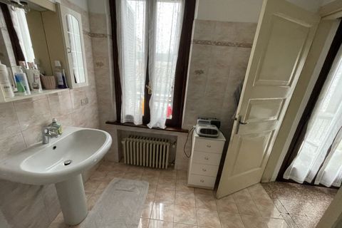 Villa i Suzzara, Mantua, Suzzara - € 330.000 | Ref: 2684 - foto 9