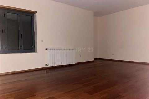 Lejlighed i Oliveira do Douro, Porto, Oliveira do Douro - € 259.000 | Ref: C0415-00622 - foto 13