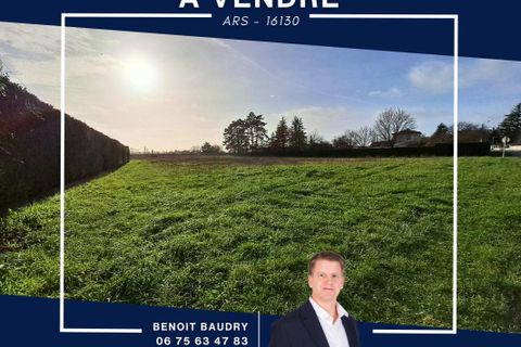 Helårsgrund i Ars, Charente, Ars - € 75.900 | Ref: getkey_u_509661386 - foto 1