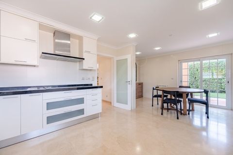 Villa i Cascais, Lisbon, Cascais - € 2.500.000 | Ref: L42182 - foto 17