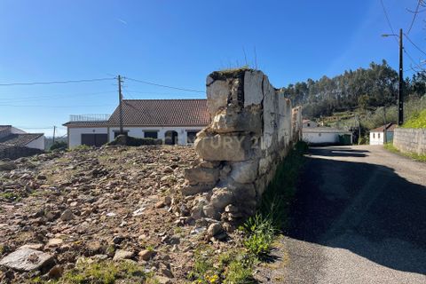 Helårsgrund i Abrantes, Santarem, Abrantes - € 32.000 | Ref: C0364-05462 - foto 1
