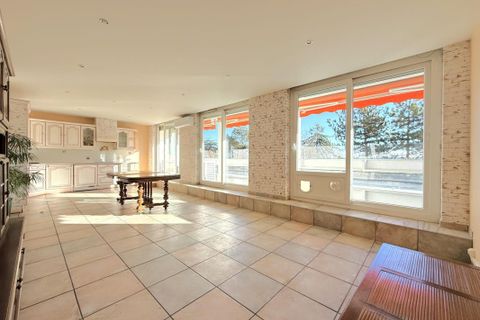 Lejlighed i Lyon, Rhone, Lyon - € 215.000 | Ref: getkey_u_507837137 - foto 5