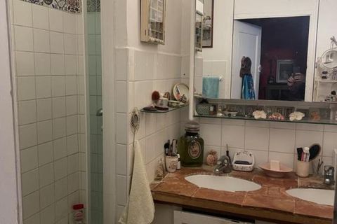Estudi a Marseille, Bouches-du-Rhone, Marseille - € 600/mes | Ref: 866430 - foto 5