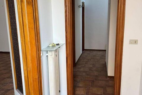 Villa i Viareggio, Lucca, Viareggio - € 330.000 | Ref: 2858 - foto 9